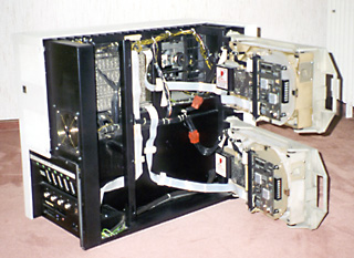 Weller Computer Collection: IBM System/36 Modell 5362 Seitenansicht