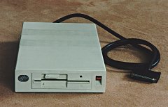 Weller Computer Collection: IBM external Floppy