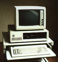 wccibmxt_03l.jpg (8966 Byte)